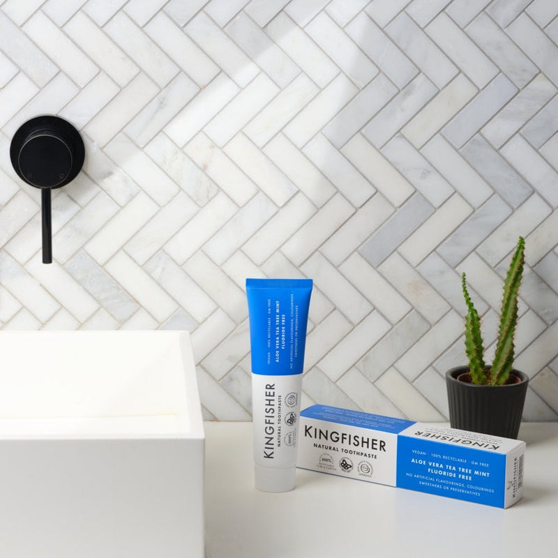 Kingfisher Aloe Vera Tea Tree Mint Toothpaste (Fluoride Free) - 100ml